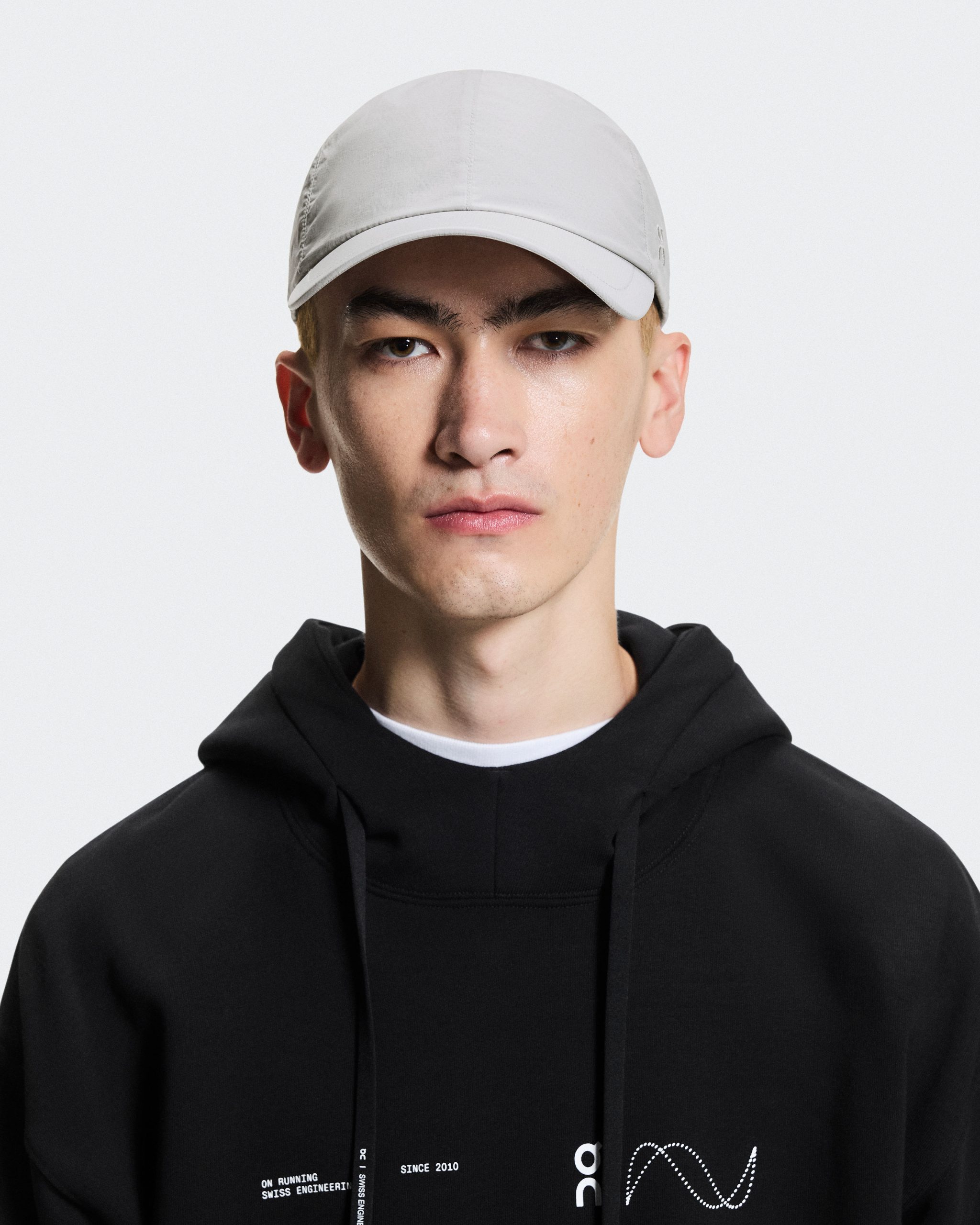 bone-on-cap-cinza-on-1