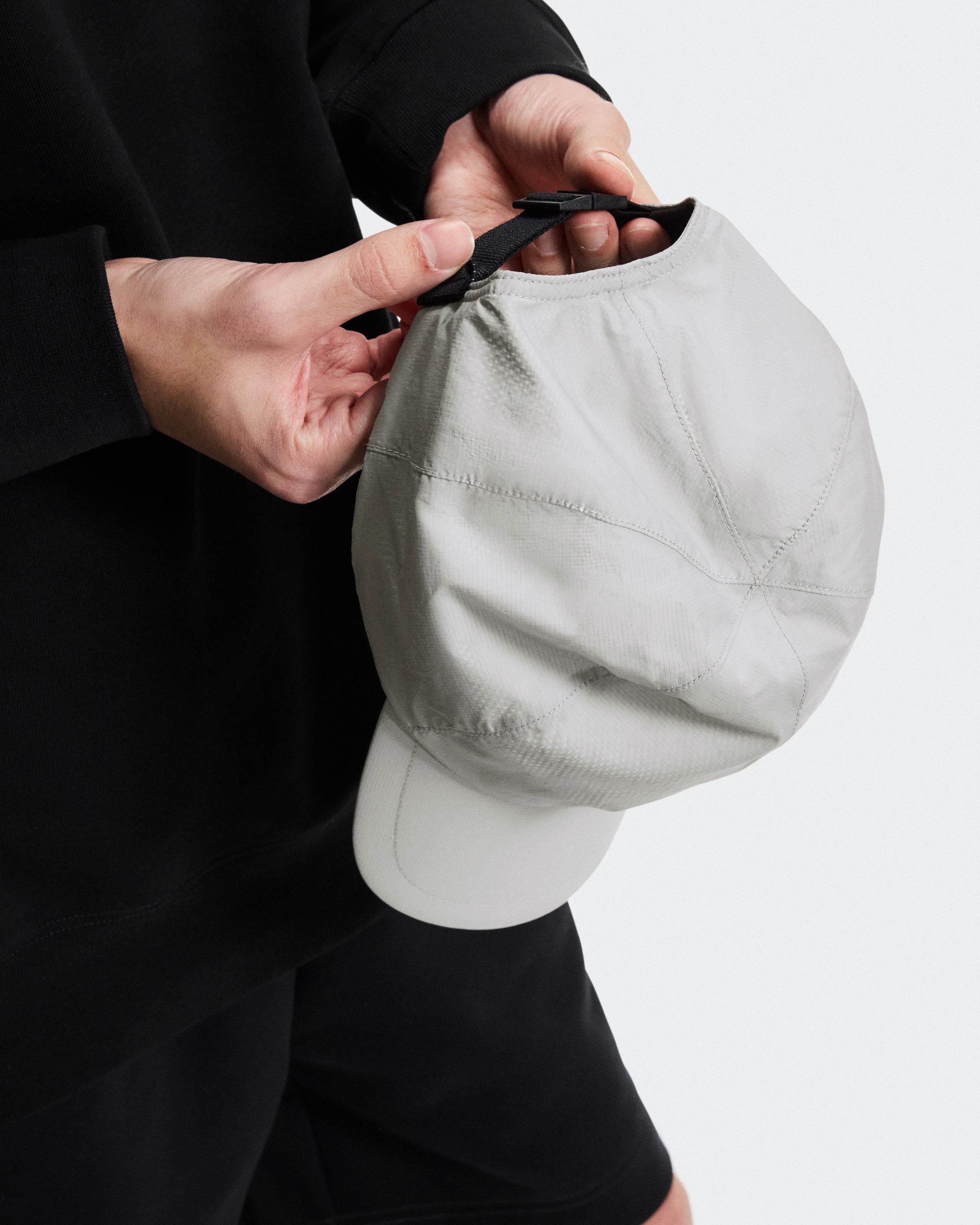 bone-on-cap-cinza-on-5