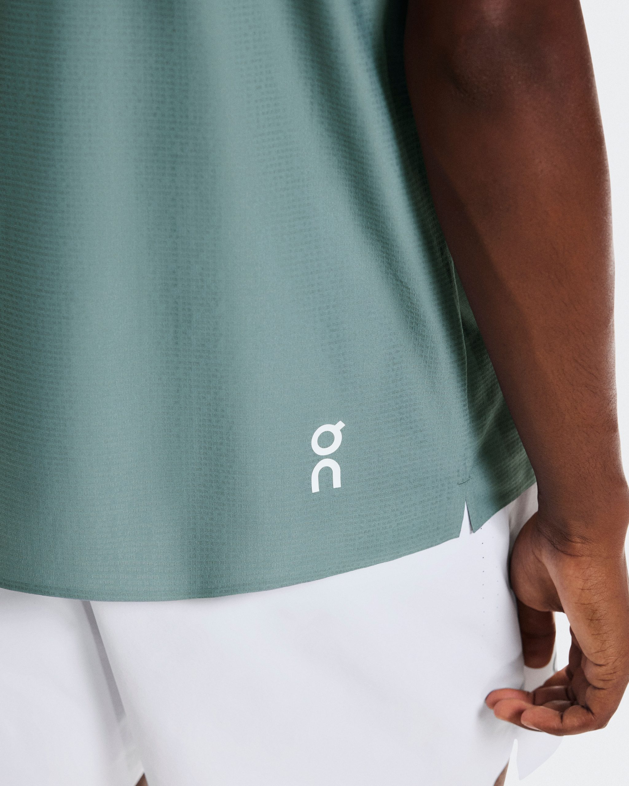 camiseta-court-verde-on-6