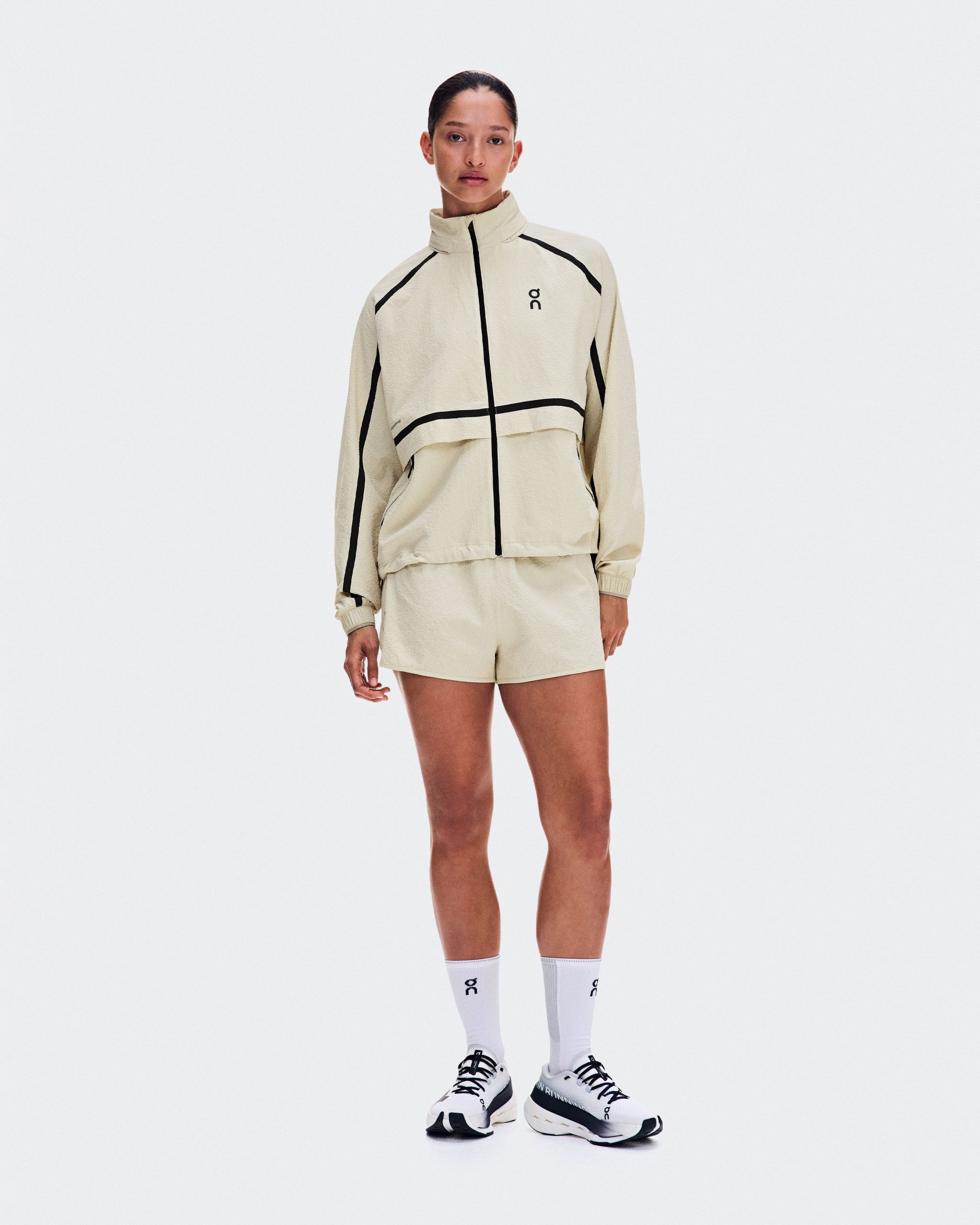 jaqueta-performance-volt-hare-feminina-on