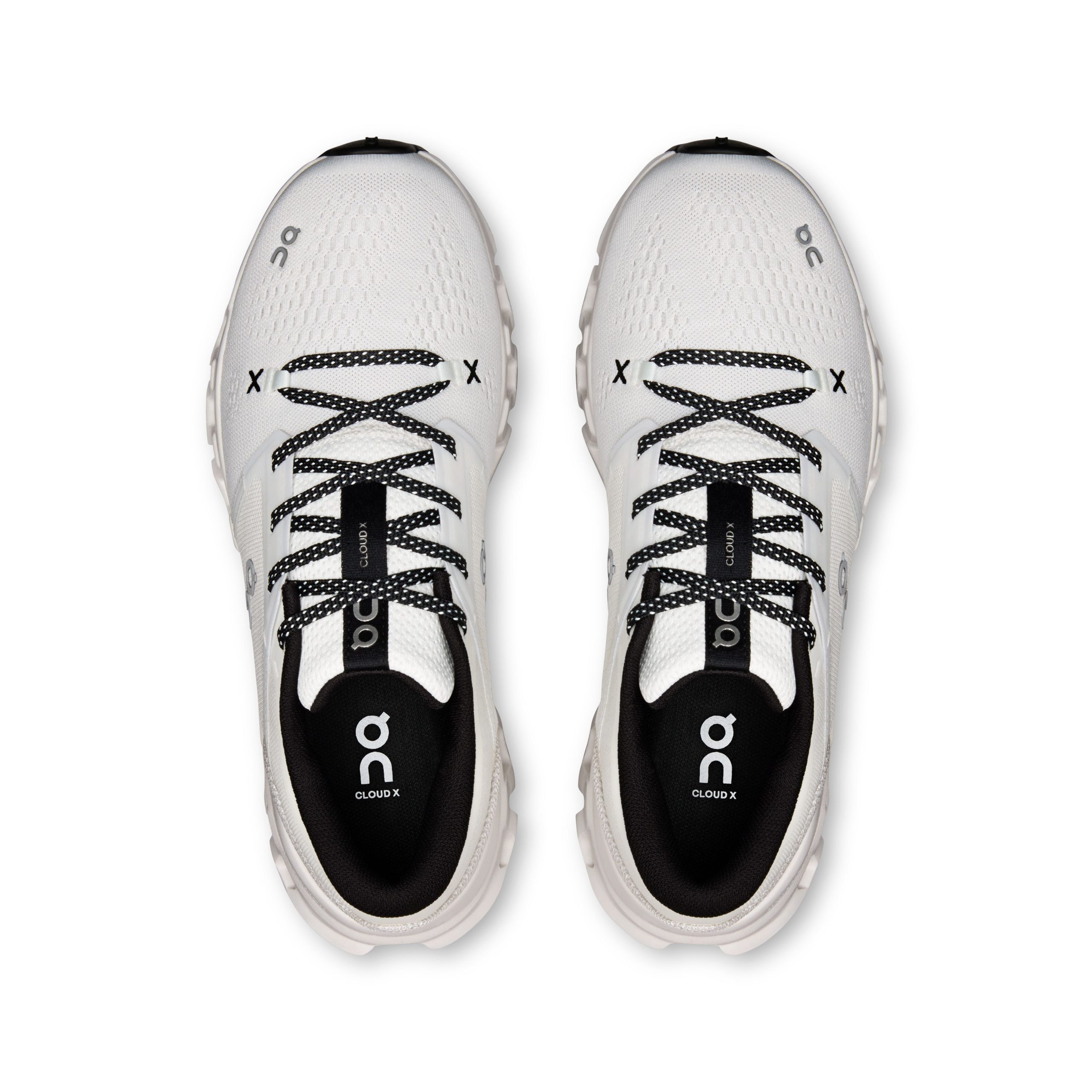 cloud-x-5-feminino-branco-on-runnning-1